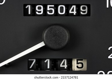 Odometer Of Used Car Showing Mileage Of 195049 Km