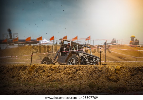 Off Road\
Racing at terrain racing car\
competition