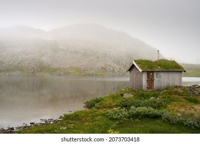 An off-grid cottage in Nordkapp, the most northern point of Norway
