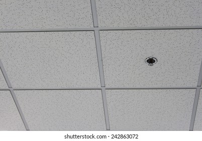 Imagenes Fotos De Stock Y Vectores Sobre Office Ceiling