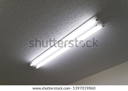 
Office ceiling Fluorescent 3 wavelength bulbs Flickering old type