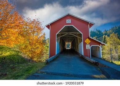 The Office covered bridge over the Willamette River at Westfir, near Oakridge, Oregon