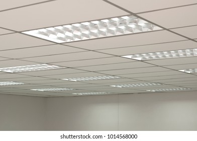 Imagenes Fotos De Stock Y Vectores Sobre Office Ceiling