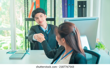 Office Mate Friends Is Shaking Hand For  Greeting And Introducing For New Employer.