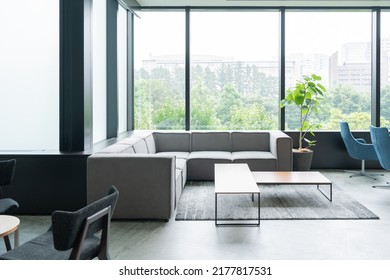 An Office With No People