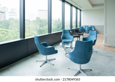 An Office With No People