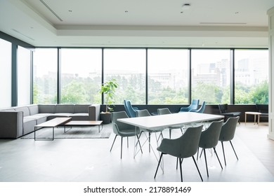 An Office With No People