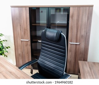 Office Room Interior With Desk And Armchair. A Sample Of Office Furniture In A Furniture Showroom.