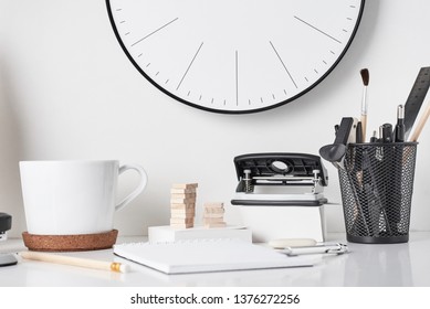 Office Desk Supplies Front View Images Stock Photos Vectors