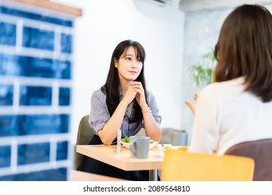 Office Worker Having Lunch At Cafeteria