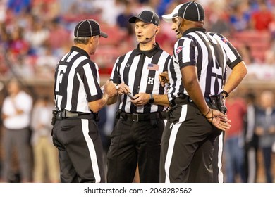 Officiating Crew During A NCAA Football Game Between The Tulane University Green Wave And Southern Methodist University Mustangs, October 21, 2021, At Gerald J. Ford Stadium, Dallas, Texas.