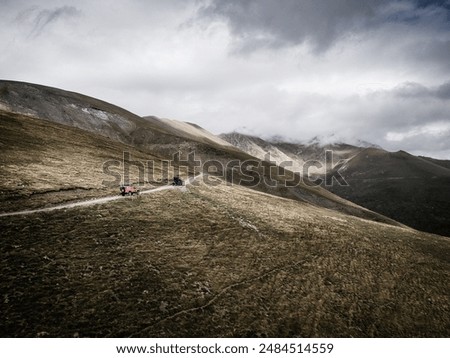 Offroading in the pyrenees with two land rover defender 110