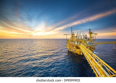 Offshore Platform Images Stock Photos Vectors Shutterstock