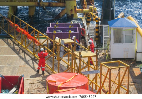 Offshore Oil Rig Crew Preparing Gangway Stock Photo 765545227 ...