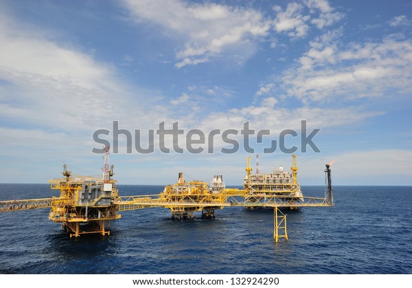 Offshore Production Platform Gulf Thailand Stock Photo (Edit Now) 132924290