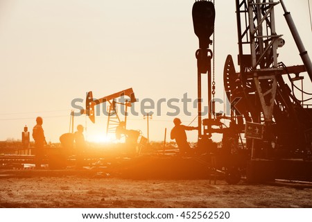 

Oil drilling exploration, the oil workers are working