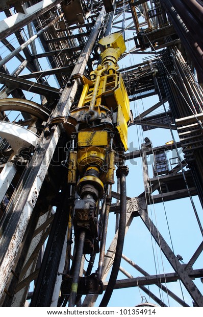 Oil Drilling Rig Top Drive System Stock Photo (Edit Now) 101354914