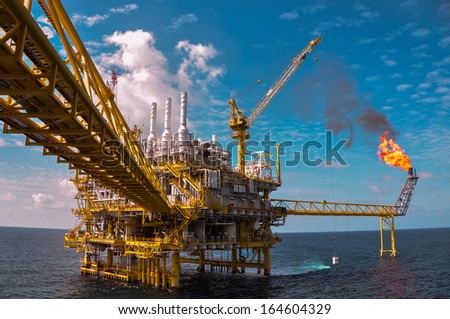 Oil and gas platform with gas burning, Power energy.