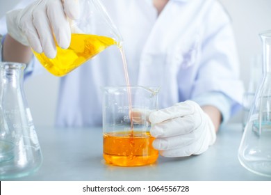 Oil Pouring, Formulating The Chemical For Medicine,Laboratory Research, Dropping Liquid To Test Tube