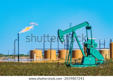 Oil production and storage facility