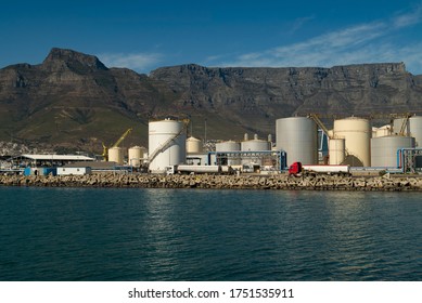 Oil. Oil Reserves. Tanks Refinery. Bunkering. Cape Town. South Africa.