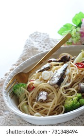 Oil Sardine Fish And Broccoli Pasta