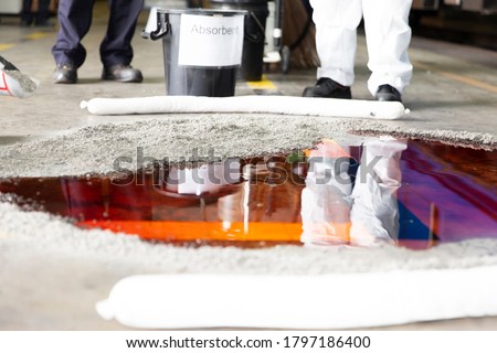 Oil of tank leak on the floor 商業照片 © 