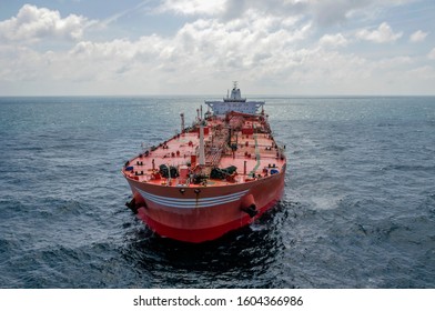 4,816 Oil tanker silhouette Images, Stock Photos & Vectors | Shutterstock