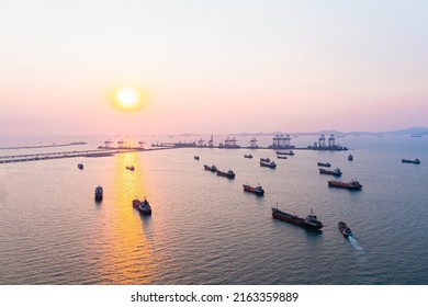 Oil Tanker Ship Of Business Logistic Sea Going Ship, Crude Oil Tanker Lpg Ngv At Industrial Estate Thailand  Group Oil Tanker Ship To Port Of Europe - Import Export