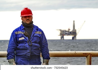 6,402 Oil rig man Images, Stock Photos & Vectors | Shutterstock