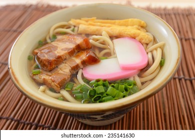 沖縄 食べ物 そば の画像 写真素材 ベクター画像 Shutterstock