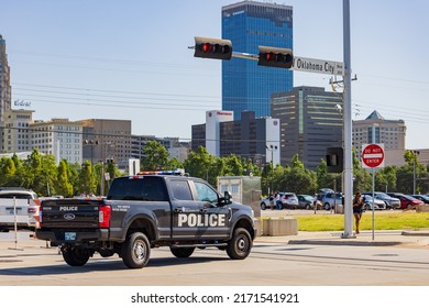 Oklahoma, JUN 25 2022 - Sunny View Of The Police Force Supporting Oklahoma City Pride Pridefest Parade