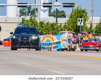 Oklahoma, JUN 25 2022 - Sunny View Of The Police Force Supporting Oklahoma City Pride Pridefest Parade