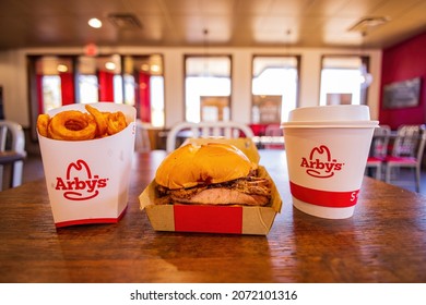 Oklahoma, OCT 28, 2021 - Close Up Shot Of A Set Of Arbys Rib Burger