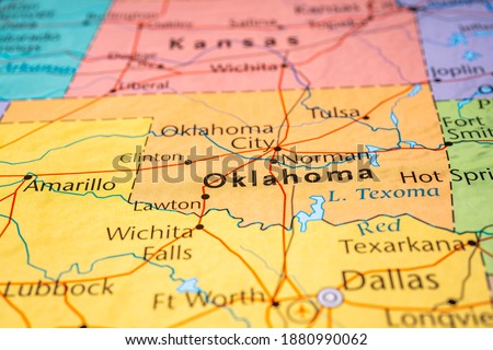 Oklahoma on the map of USA