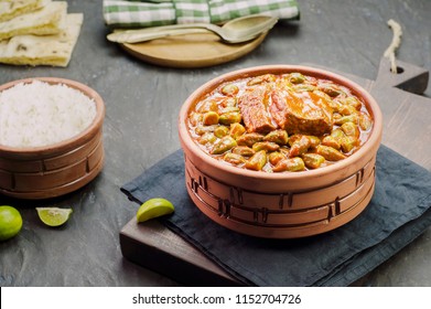 الطبخ المغربي الطحين المغربي Okra-stew-topped-chunk-beef-260nw-1152704726