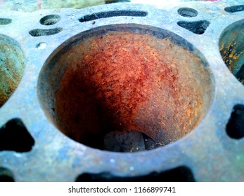ol and rust engine cylinder head