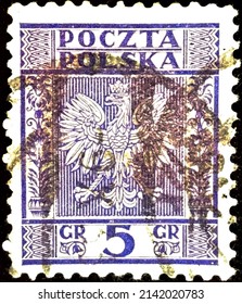 oland, circa 1928: Postage stamp from the Coat of Arms of Poland series showing Eagle Arms.