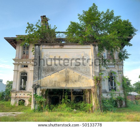 old abandon building