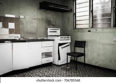 Old Abandon Rundown Kitchen - Cupboards, Draws, Stove, Windows