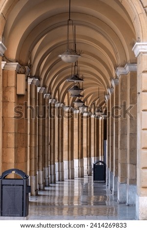 An old abandoned archway in the city center of Pisa, Italy