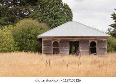 Old And Abandoned Farm Home, Rural Australia