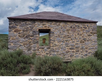 Old Abandoned House In Bodie, California 