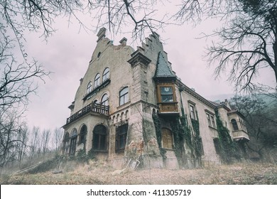 Old Abandoned Mansion In Mystic Spooky Forest