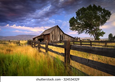 Old abandoned ranch and barn