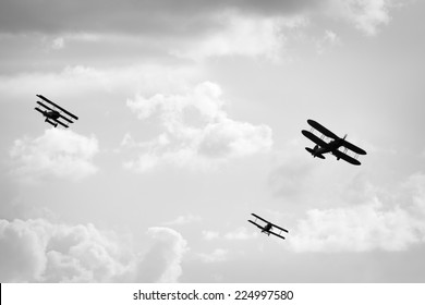 Old airplanes - Powered by Shutterstock