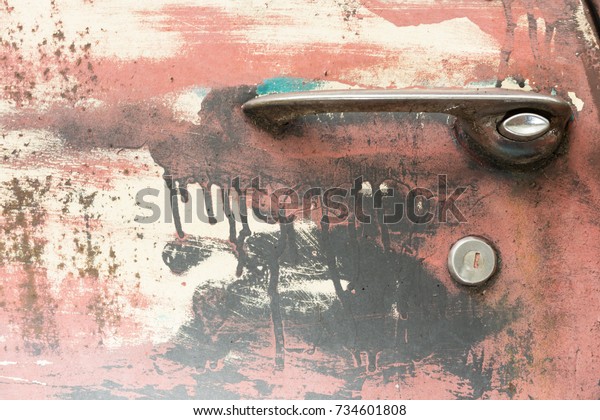 Old American car door\
handles