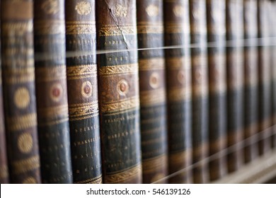 1,444 Shakespeare Book Images, Stock Photos & Vectors | Shutterstock