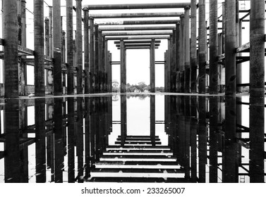 Old  Architecture In Black And White Photo, Abstract  Architecture Photo, Architecture Details Close Up, Street Photography At Pattaya, Thailand