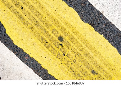 Asphalt Highway Texture Cracked White Yellow Stock Photo 433096813 ...